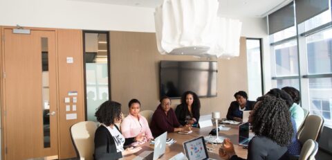 pexels-divinetechygirl-1181435